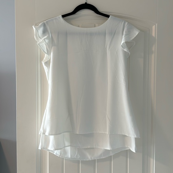 Ladies dressy top - Picture 1 of 1